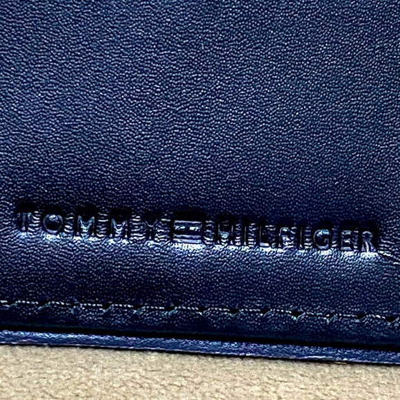 Tommy Hilfiger Leather Card/Wallet NEW - Picture 7 of 11